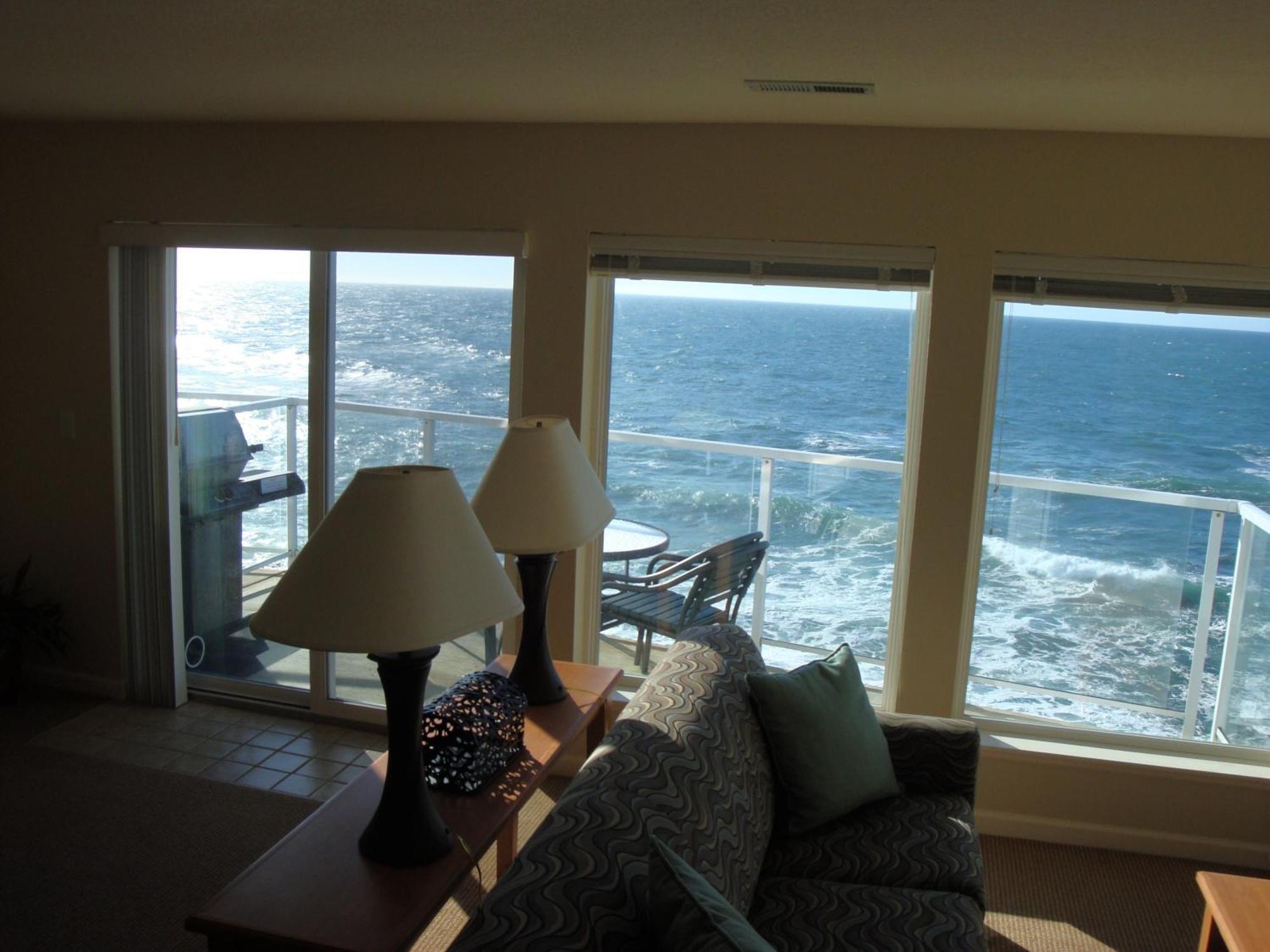Whale Pointe At Depoe Bay By Booktimeshares Apartment Room photo
